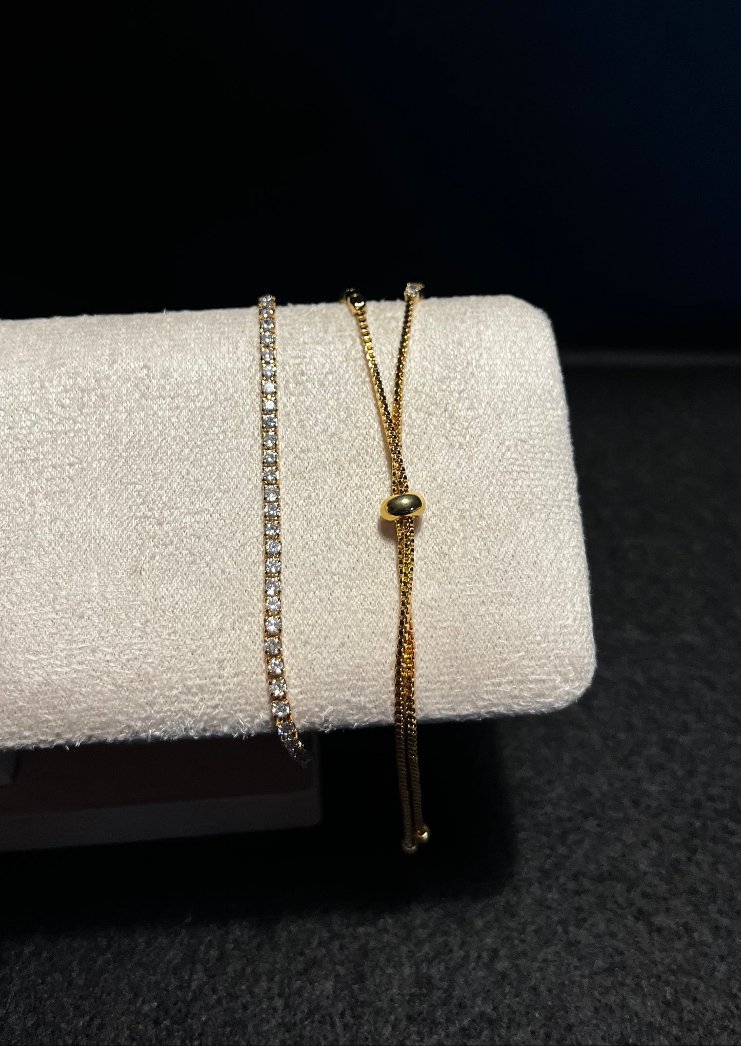 " Vanity" bracciale tennis placcato in oro con zirconi