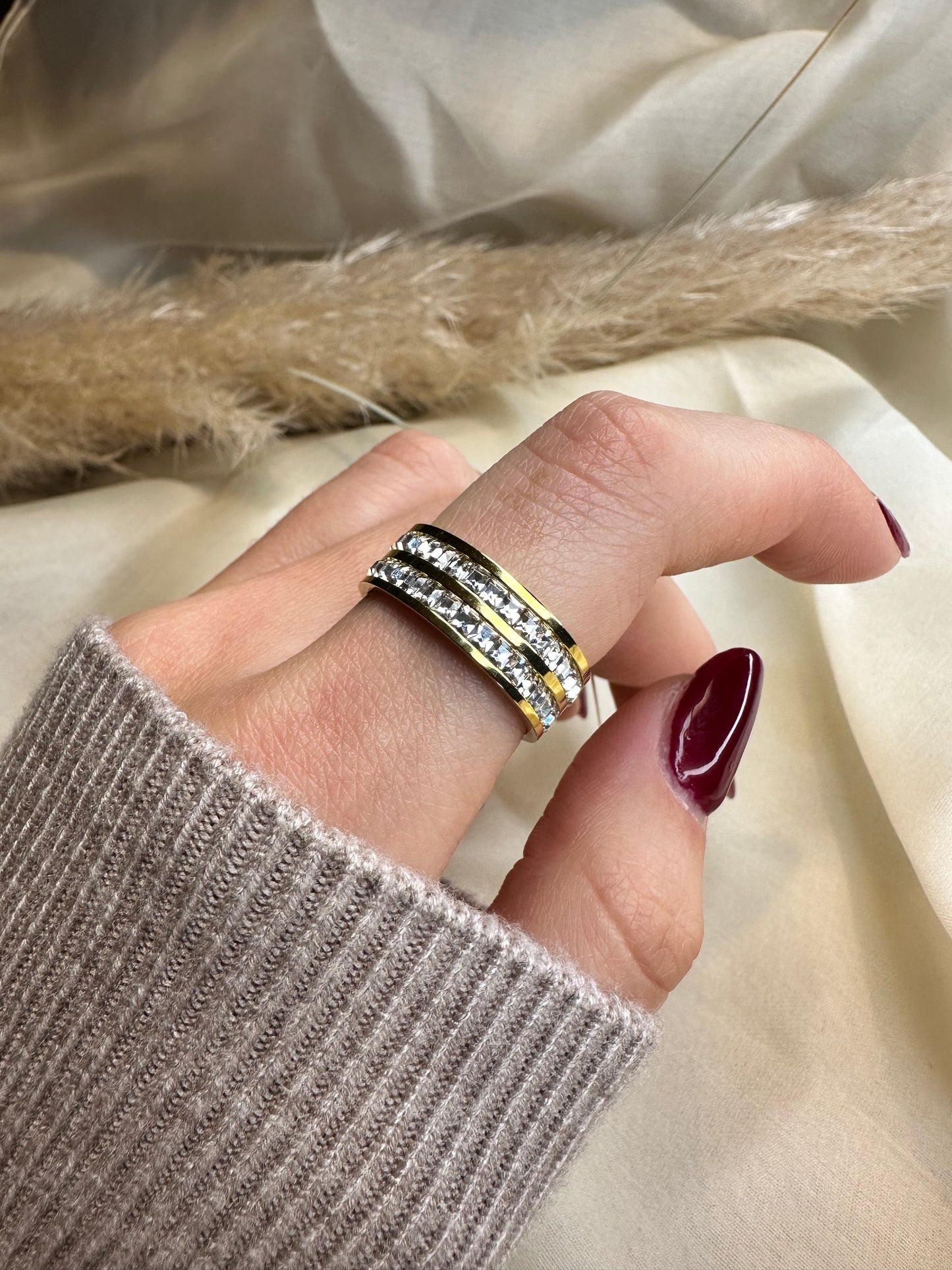 "Stephy" anello placcato in oro 18 kt con zirconi incastonati